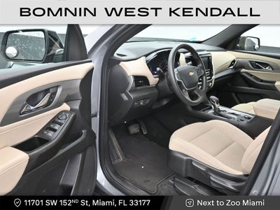 2023 Chevrolet Traverse LS