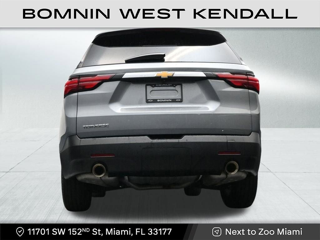 2023 Chevrolet Traverse LS