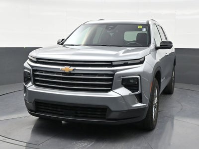 2024 Chevrolet Traverse LT