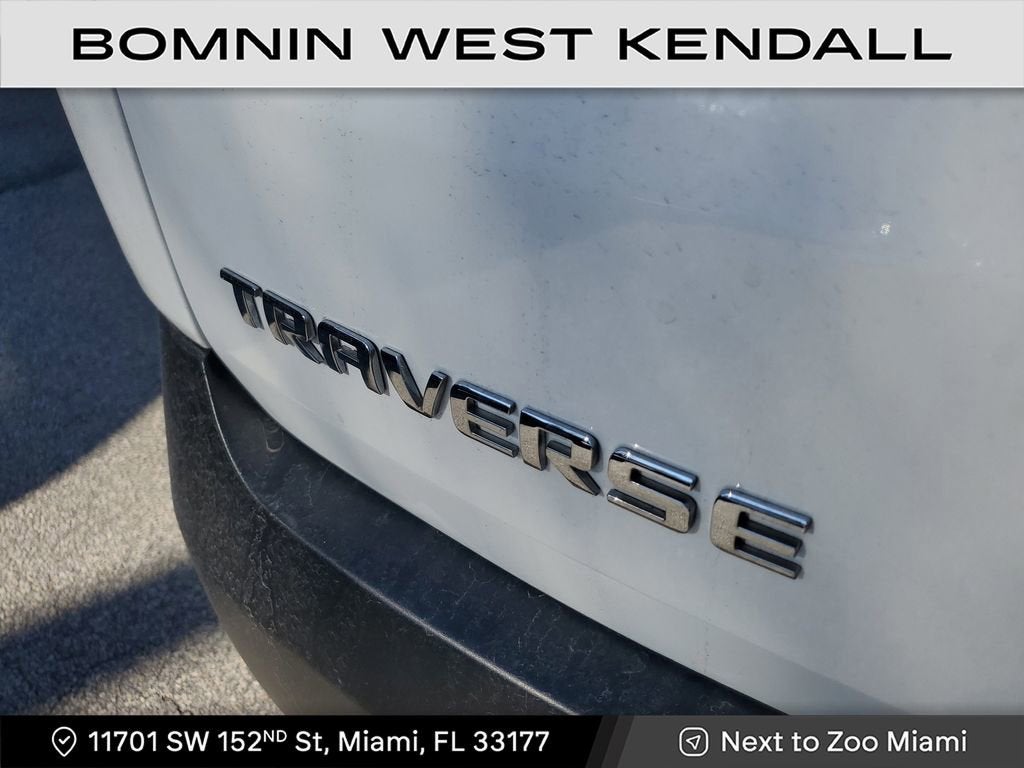 2021 Chevrolet Traverse LT Cloth