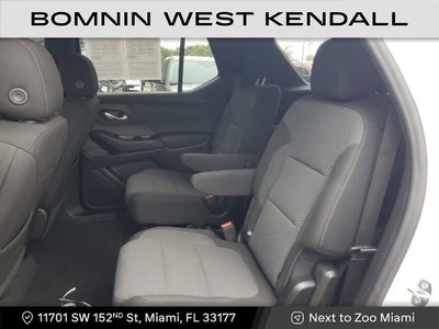 2022 Chevrolet Traverse LT Cloth