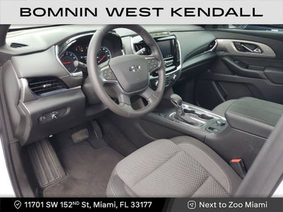 2022 Chevrolet Traverse LT Cloth