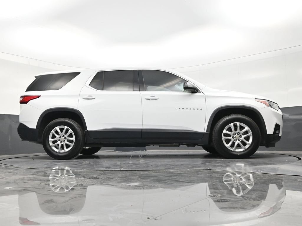 2018 Chevrolet Traverse LT Cloth