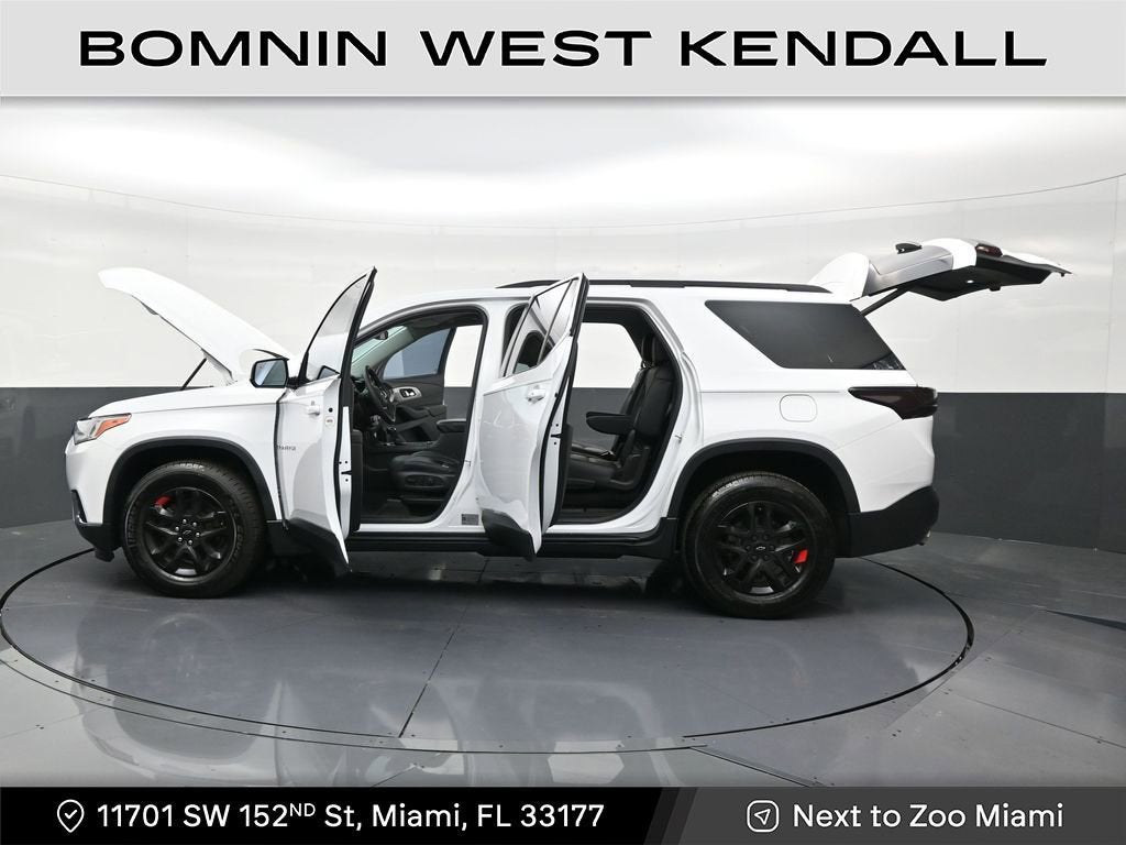 2020 Chevrolet Traverse LT Cloth