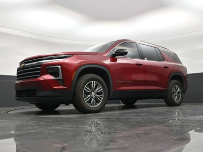 2025 Chevrolet Traverse LT