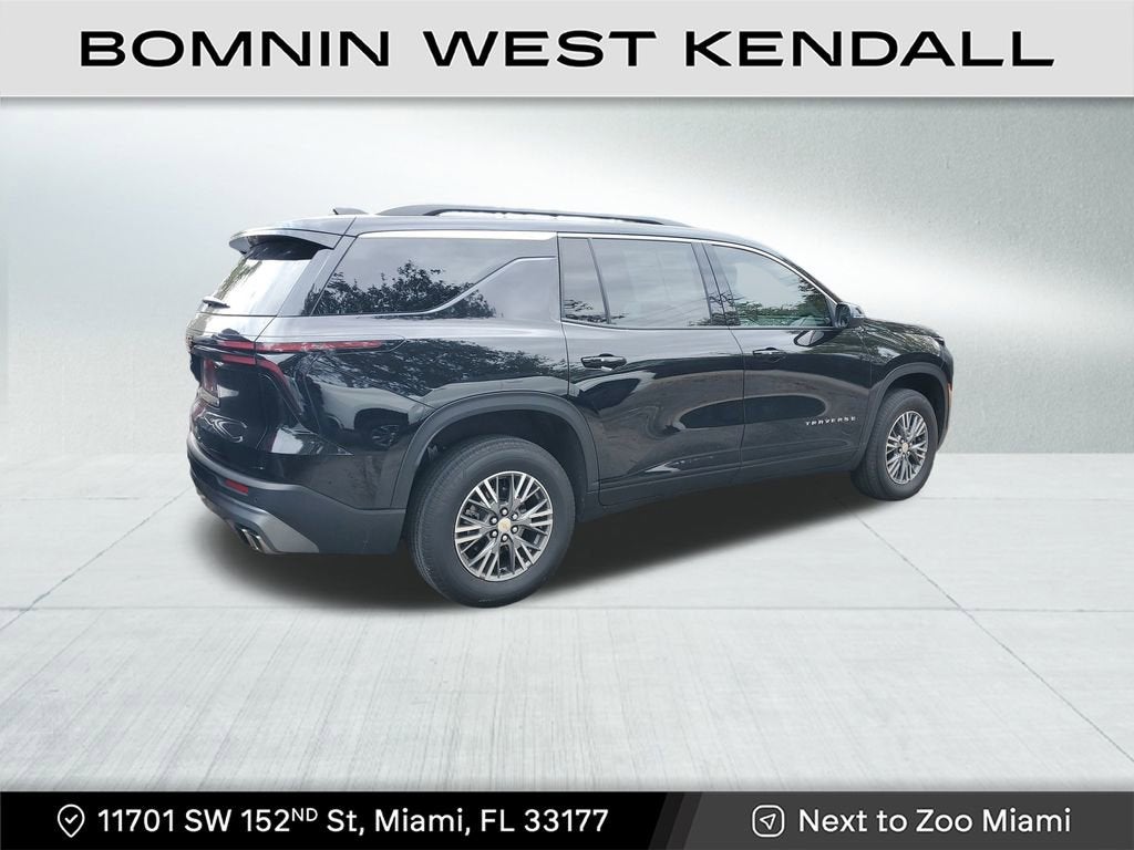 2025 Chevrolet Traverse LT