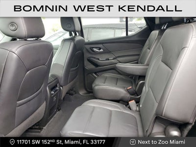 2022 Chevrolet Traverse LT Leather