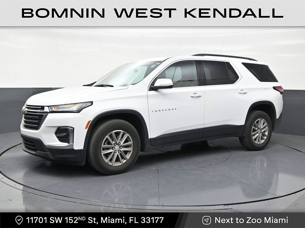 2023 Chevrolet Traverse LT Leather