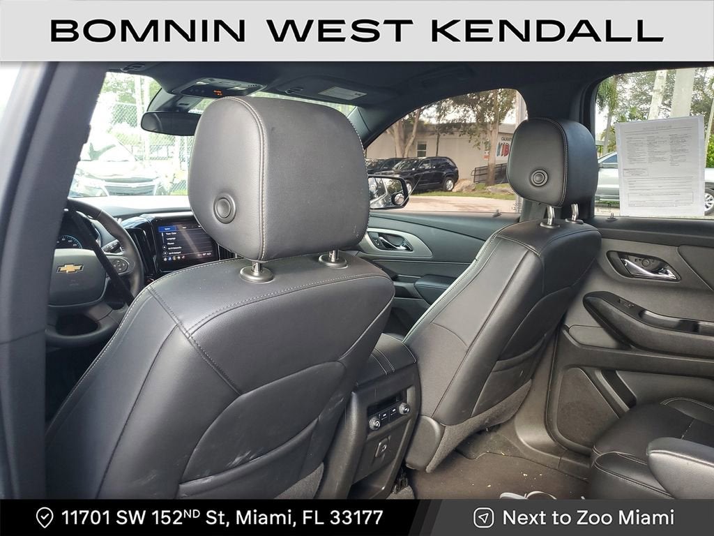 2022 Chevrolet Traverse LT Leather