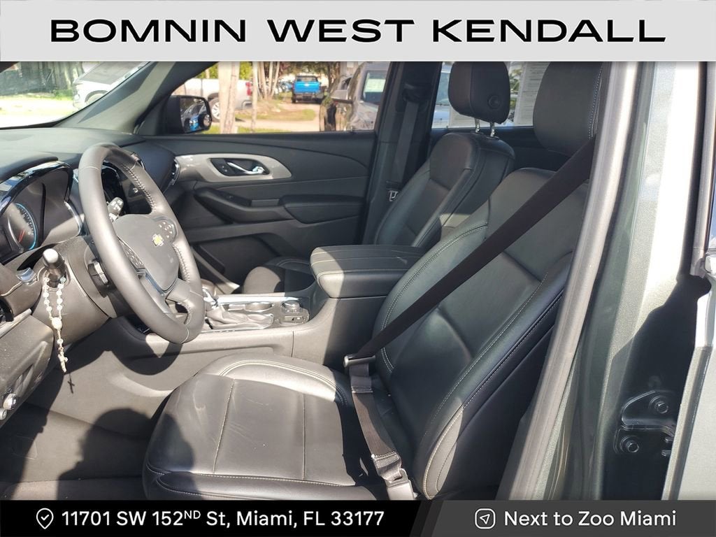 2022 Chevrolet Traverse LT Leather