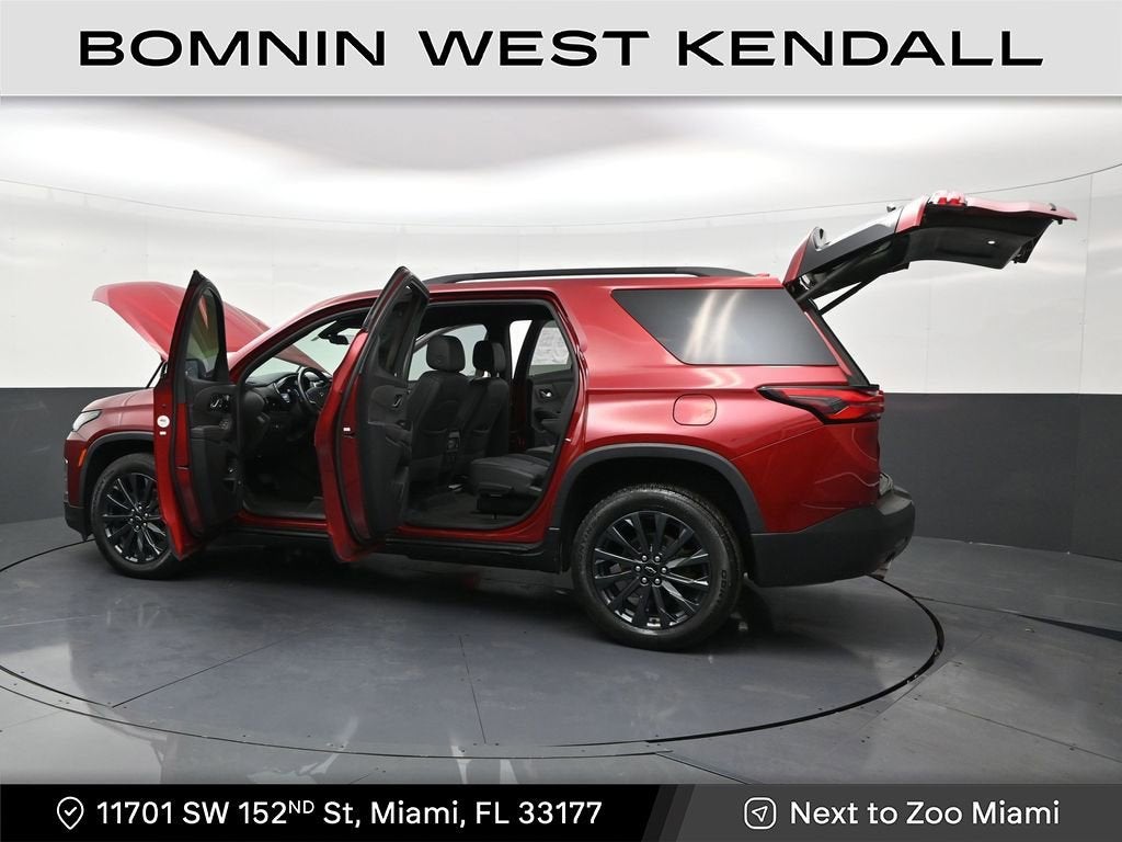 2023 Chevrolet Traverse RS