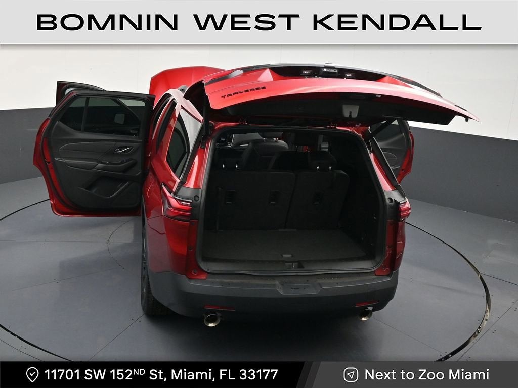 2023 Chevrolet Traverse RS