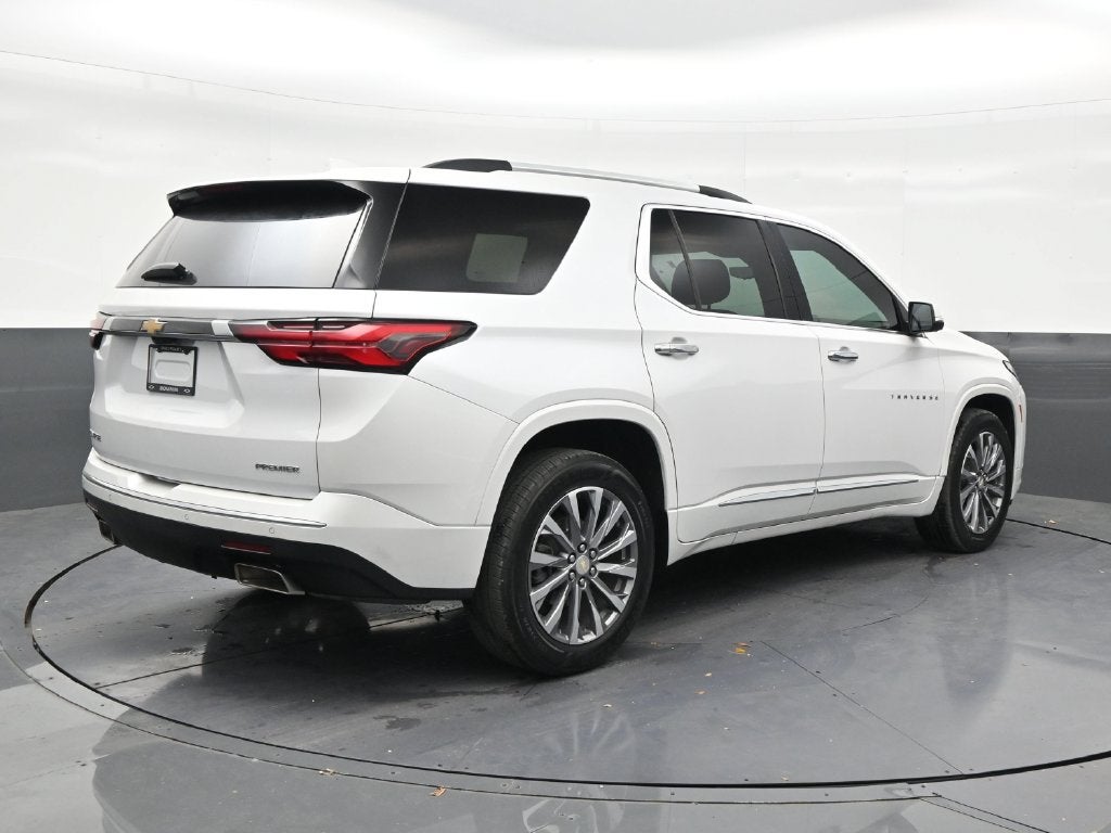 2022 Chevrolet Traverse Premier