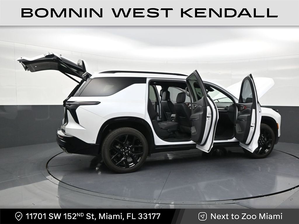 2025 Chevrolet Traverse RS