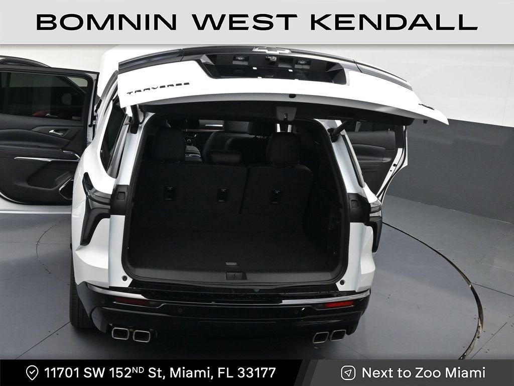 2025 Chevrolet Traverse RS