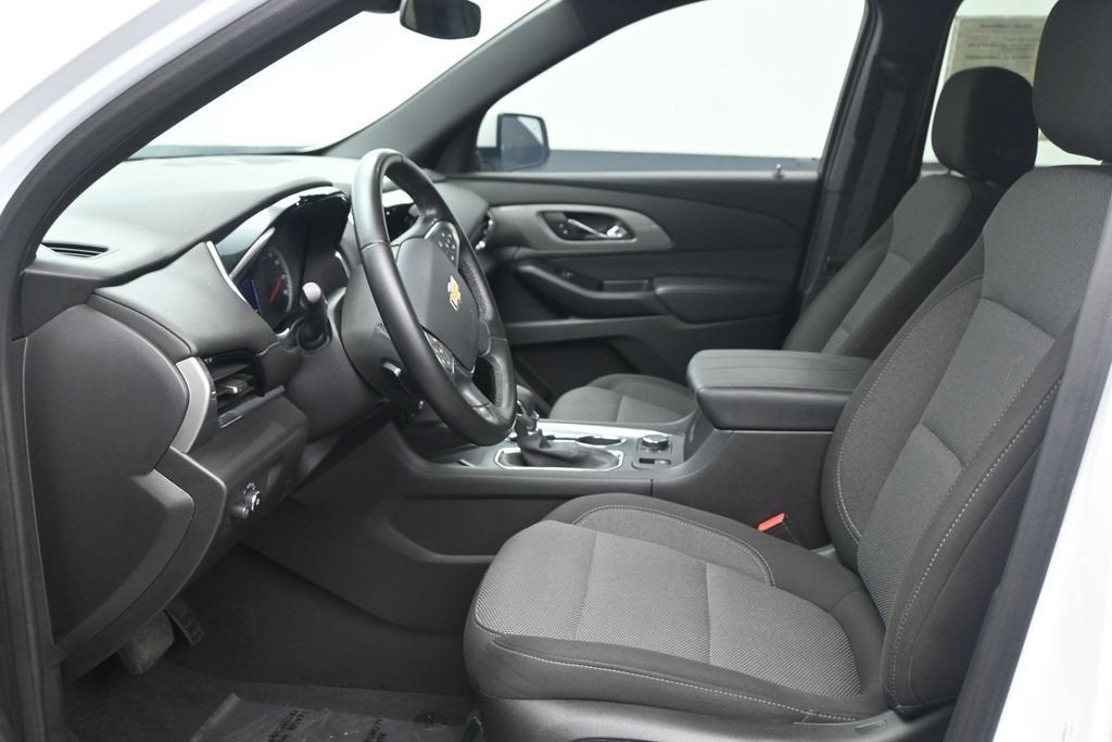 2024 Chevrolet Traverse Limited LT Cloth