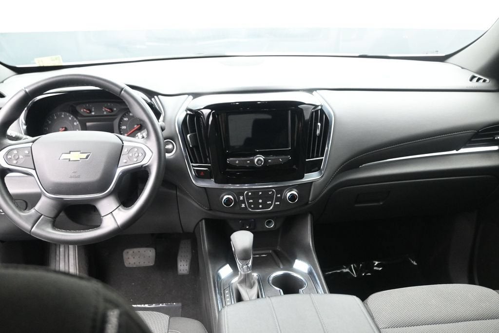 2024 Chevrolet Traverse Limited LT Cloth