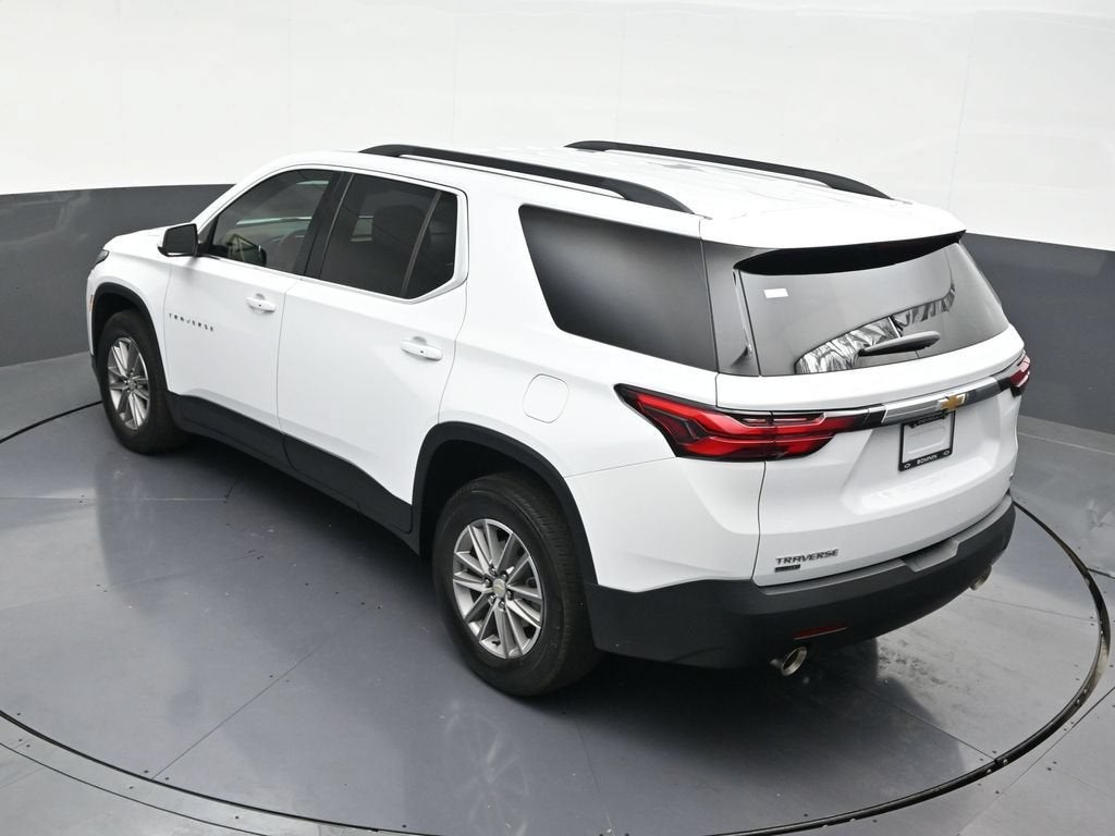 2024 Chevrolet Traverse Limited LT Cloth