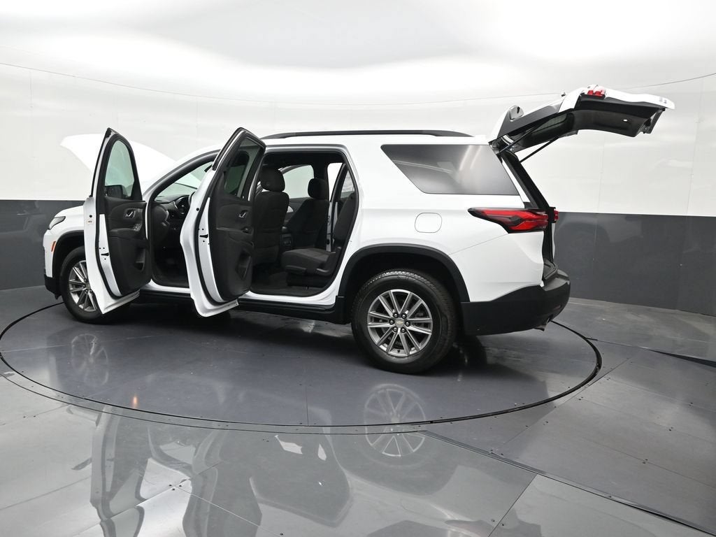 2024 Chevrolet Traverse Limited LT Cloth