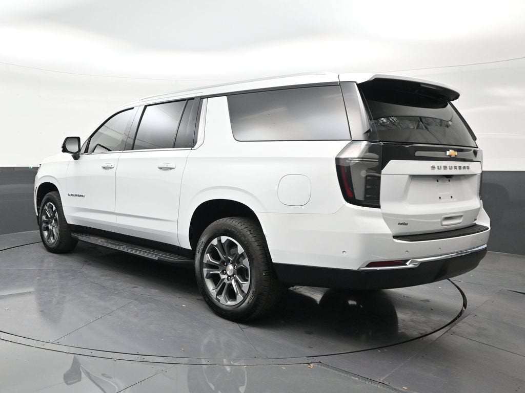 2026 Chevrolet Suburban LT