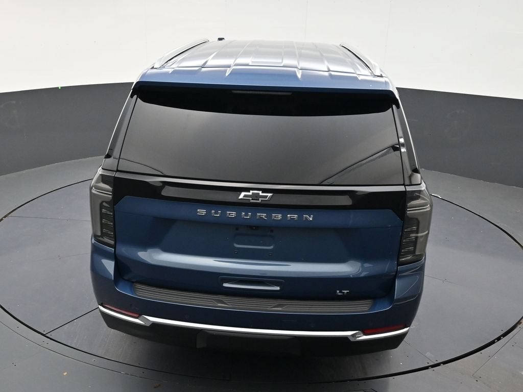 2025 Chevrolet Suburban LT