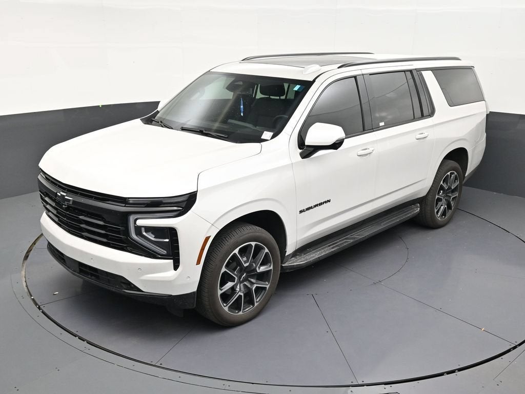 2025 Chevrolet Suburban RST