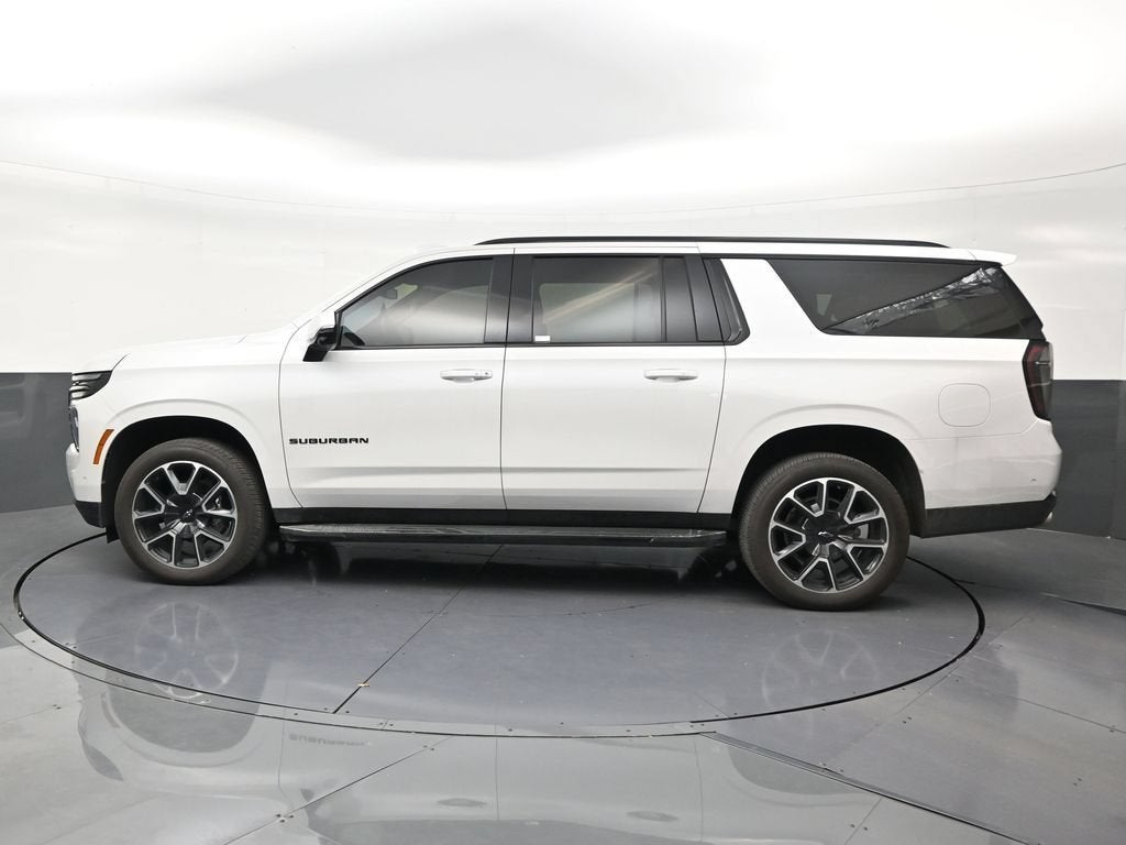 2025 Chevrolet Suburban RST