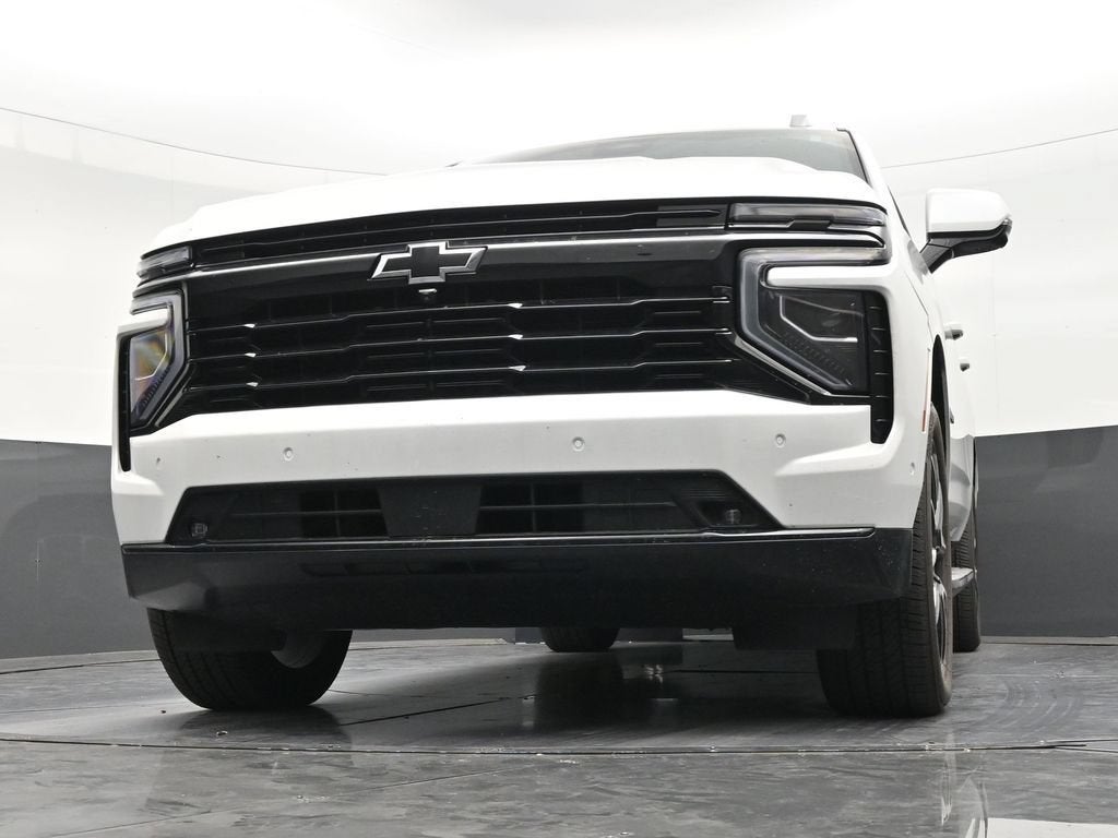 2025 Chevrolet Suburban RST