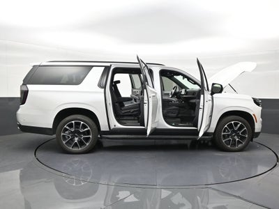 2025 Chevrolet Suburban RST
