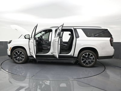 2025 Chevrolet Suburban RST