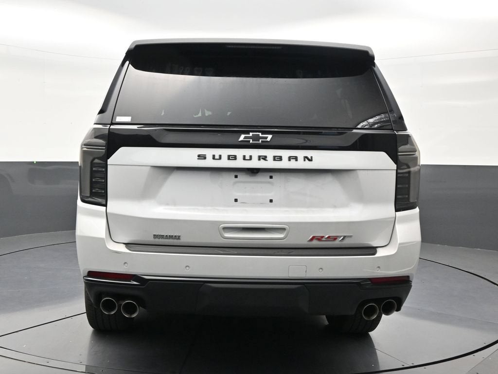 2025 Chevrolet Suburban RST