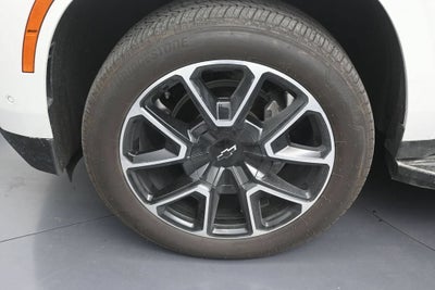 2025 Chevrolet Suburban RST