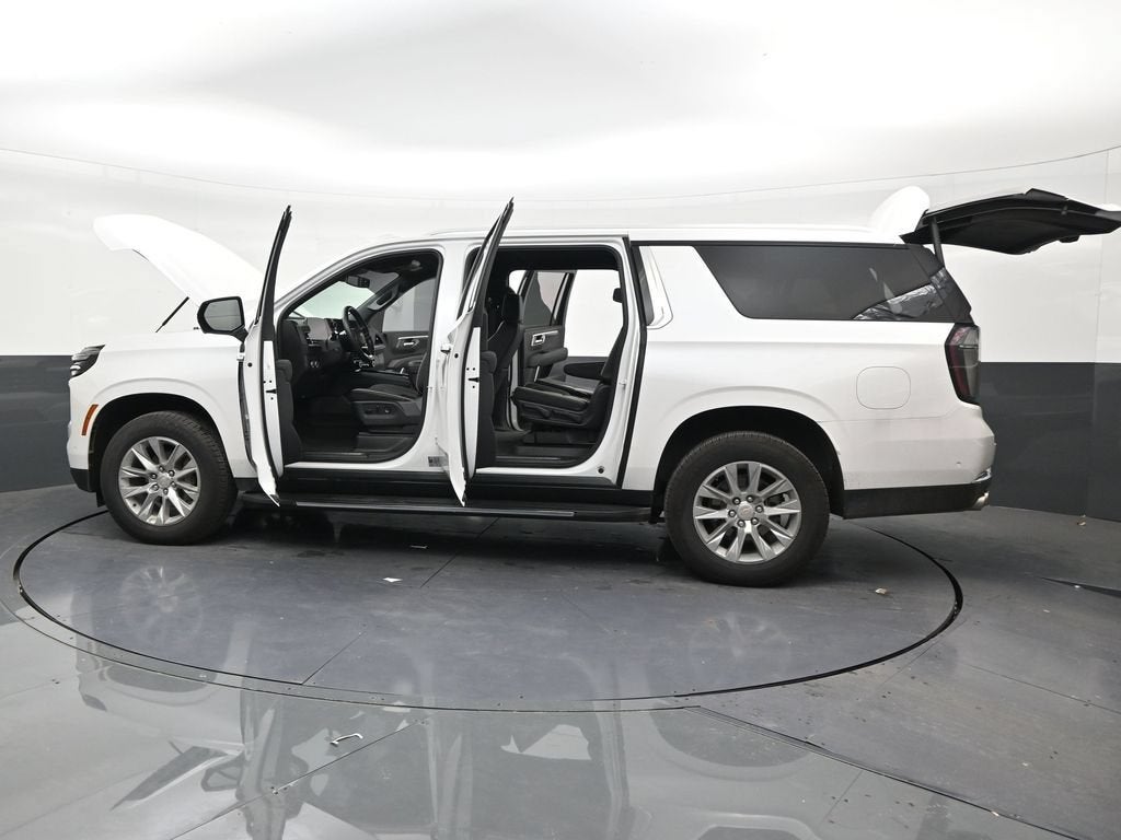 2025 Chevrolet Suburban Premier