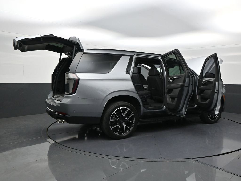 2025 Chevrolet Tahoe RST