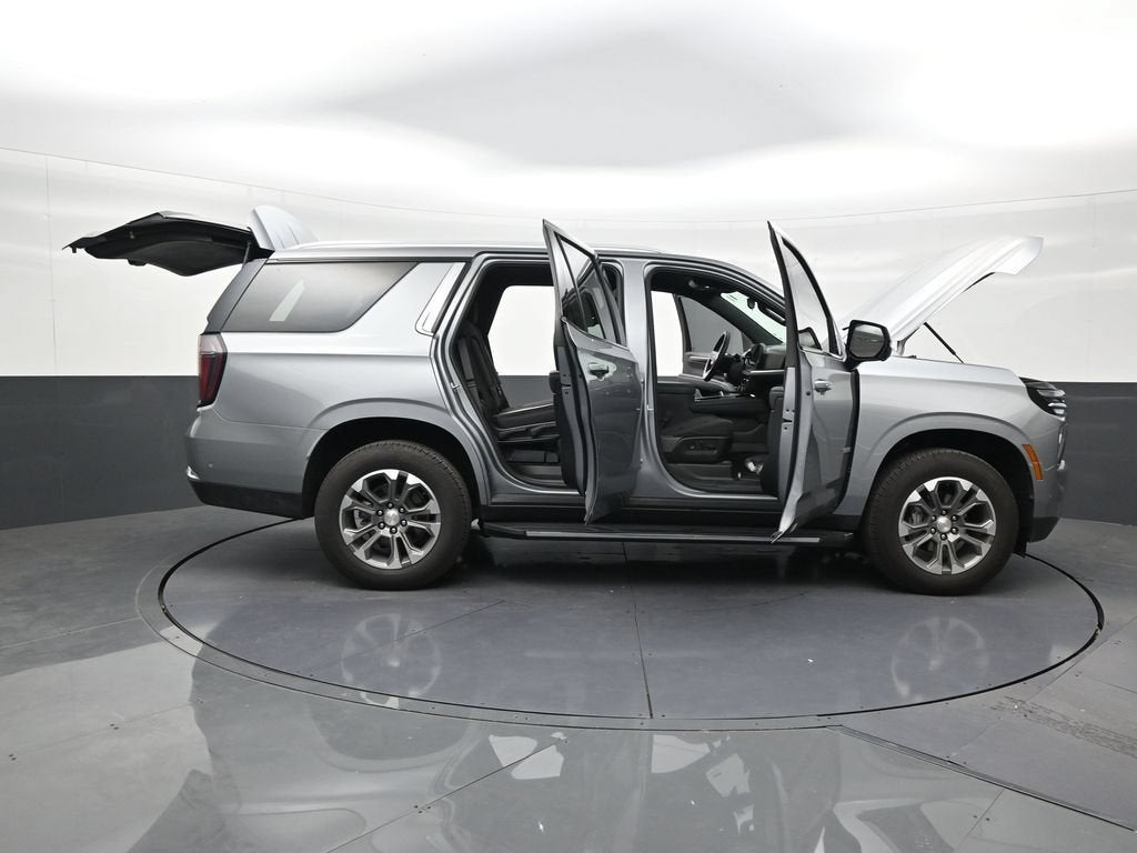 2025 Chevrolet Tahoe LS