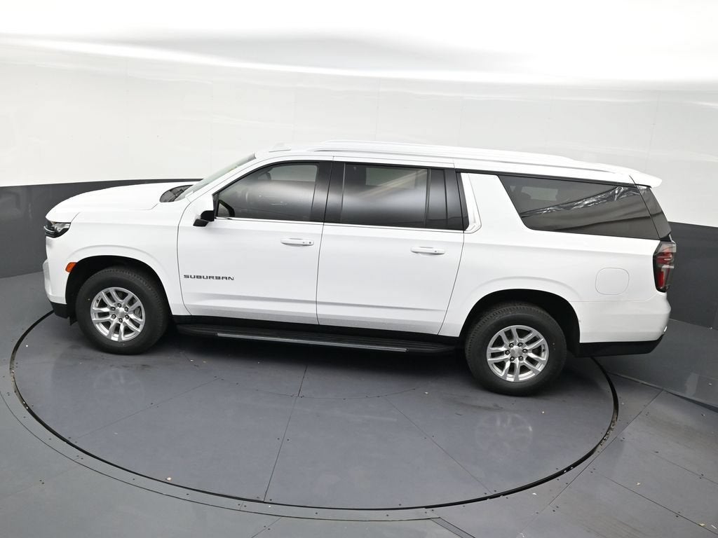 2023 Chevrolet Suburban LS