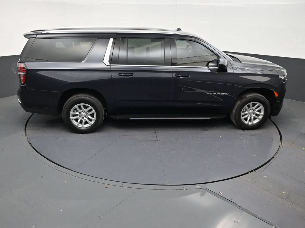 2024 Chevrolet Suburban LS