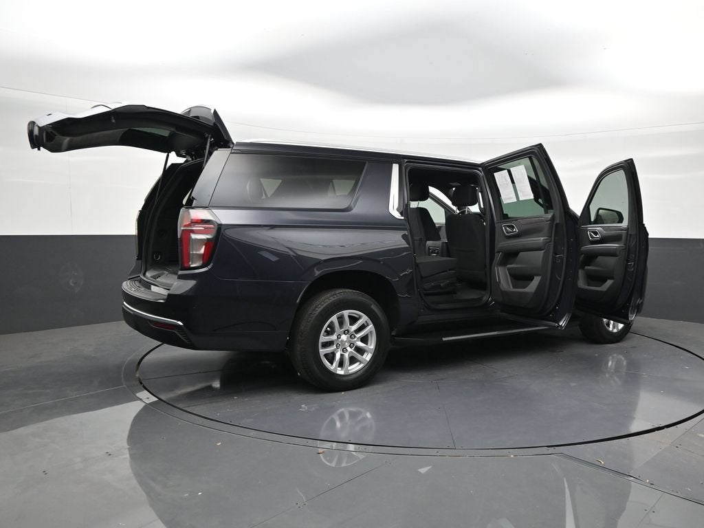 2024 Chevrolet Suburban LS