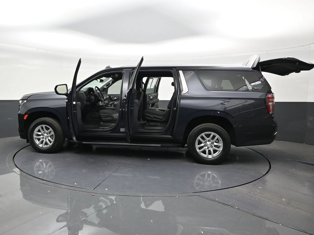 2024 Chevrolet Suburban LS