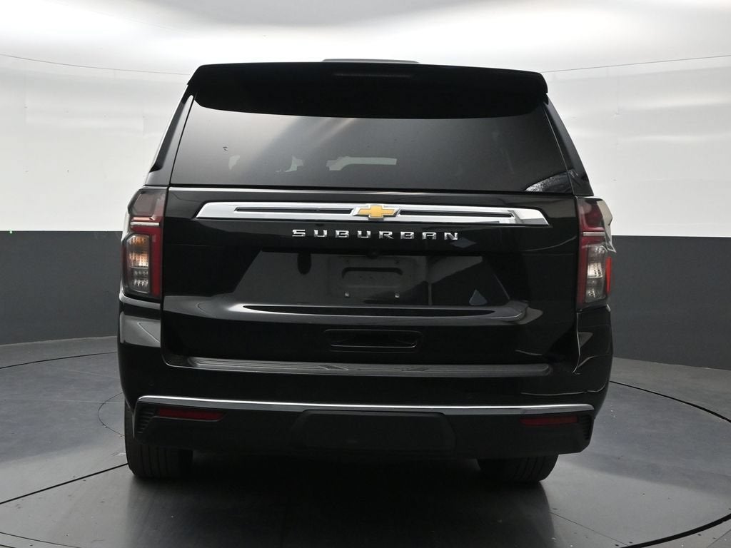 2024 Chevrolet Suburban LS