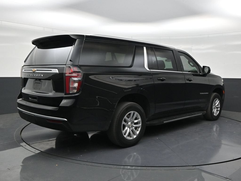 2024 Chevrolet Suburban LS
