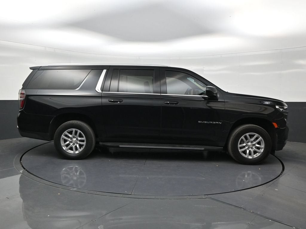 2024 Chevrolet Suburban LS