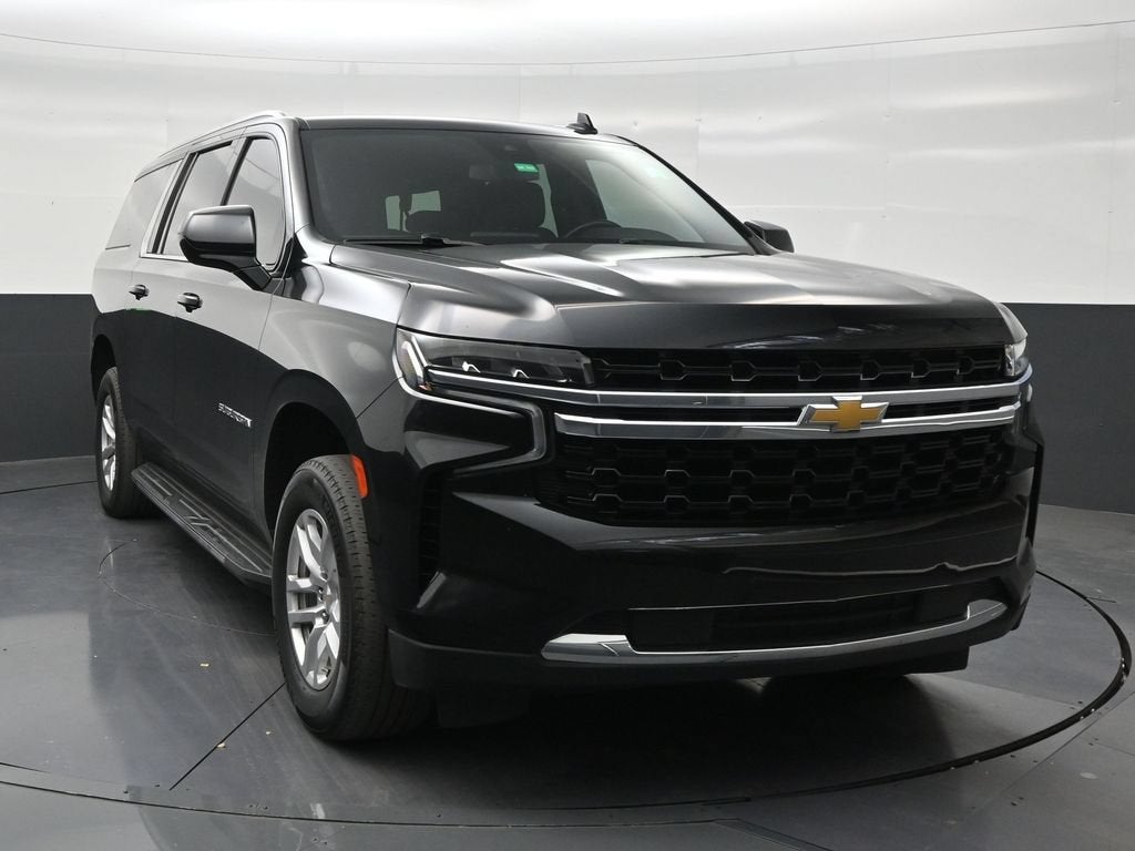 2024 Chevrolet Suburban LS