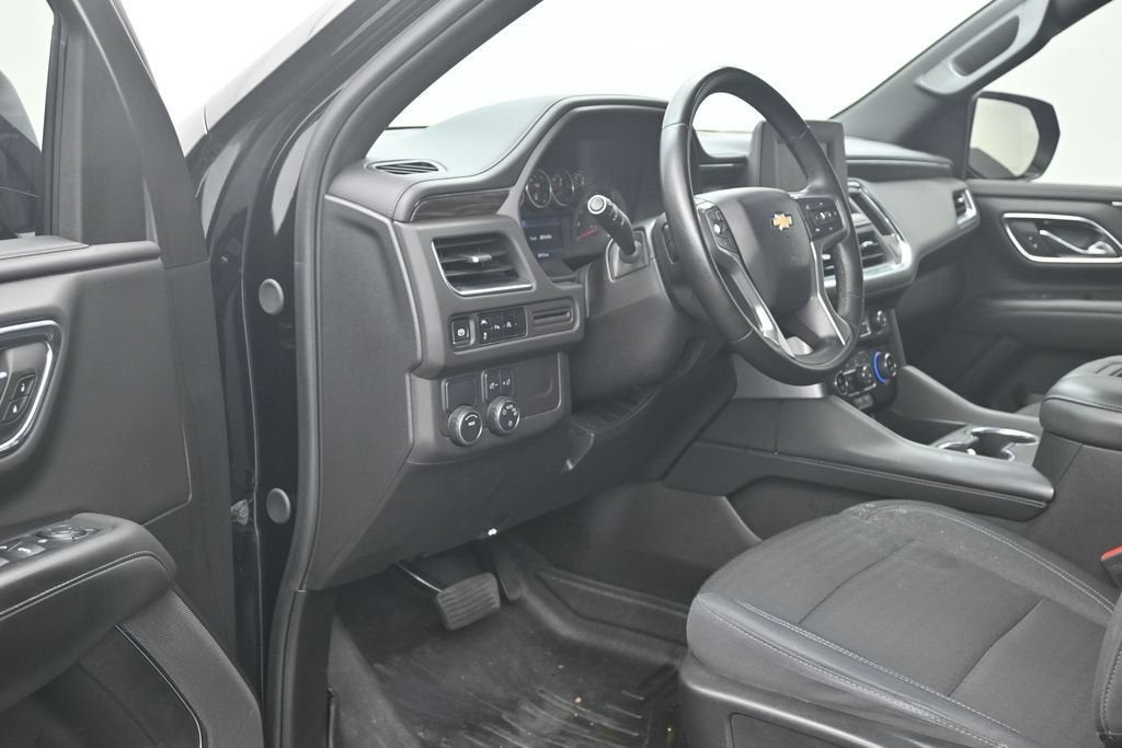 2024 Chevrolet Suburban LS