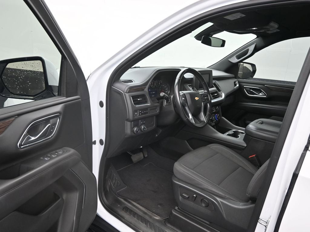 2022 Chevrolet Suburban LS