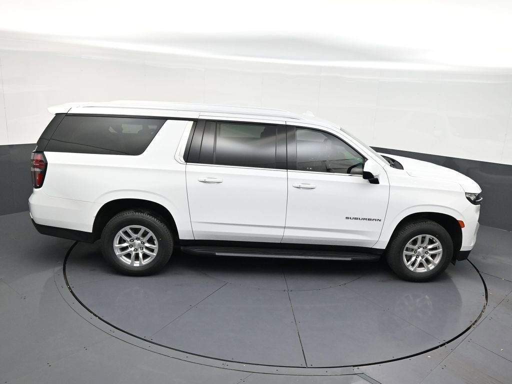 2022 Chevrolet Suburban LS