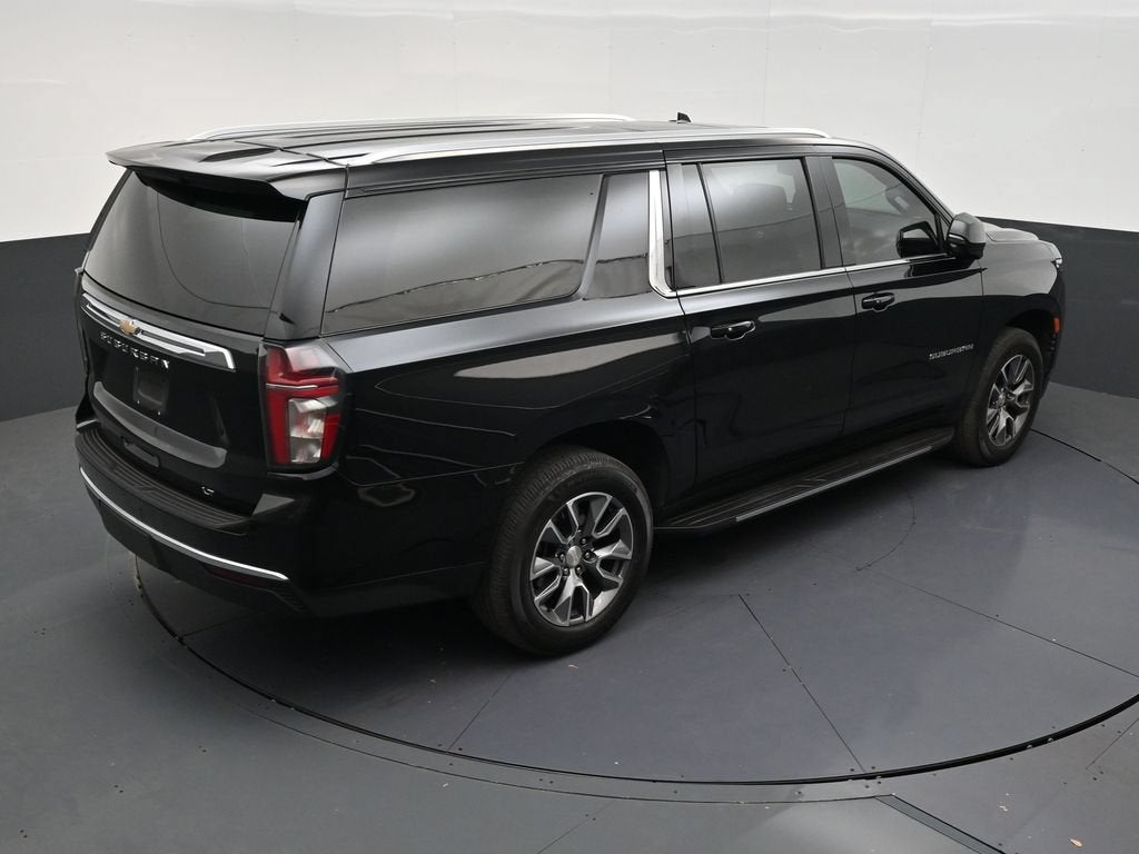 2024 Chevrolet Suburban LT