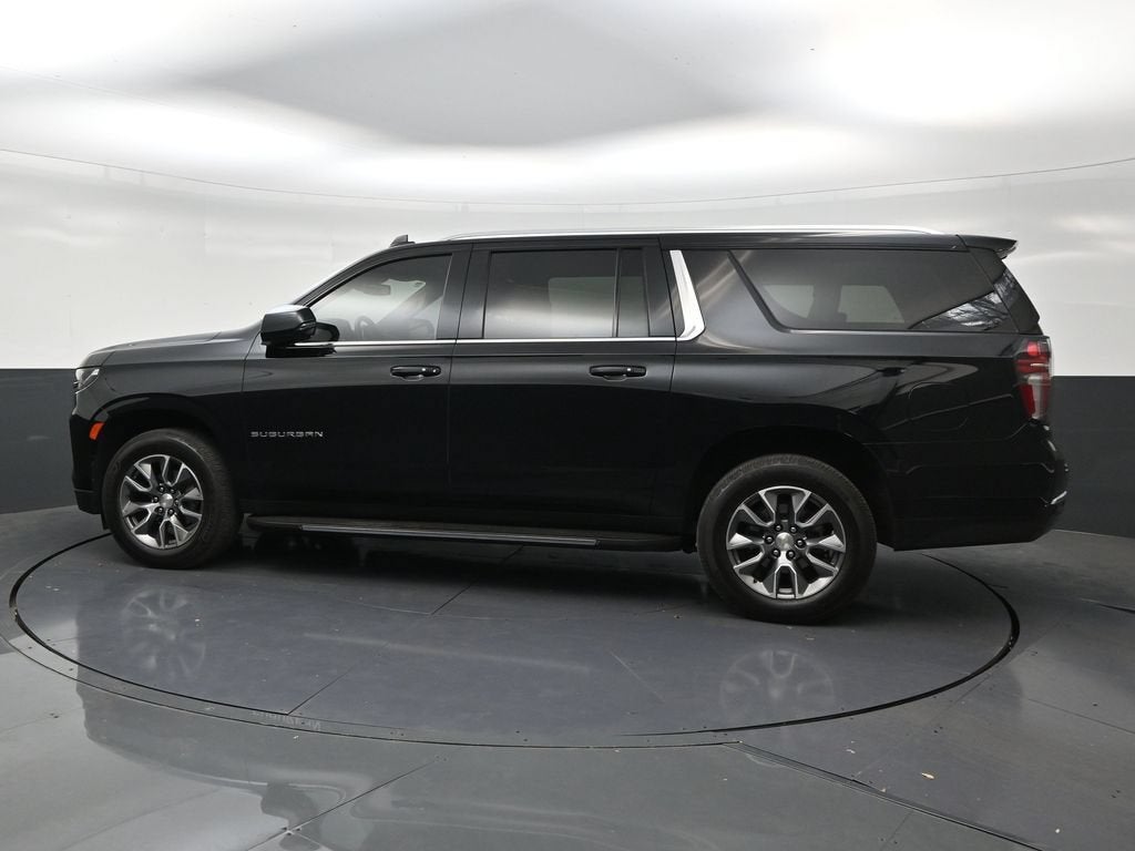 2024 Chevrolet Suburban LT
