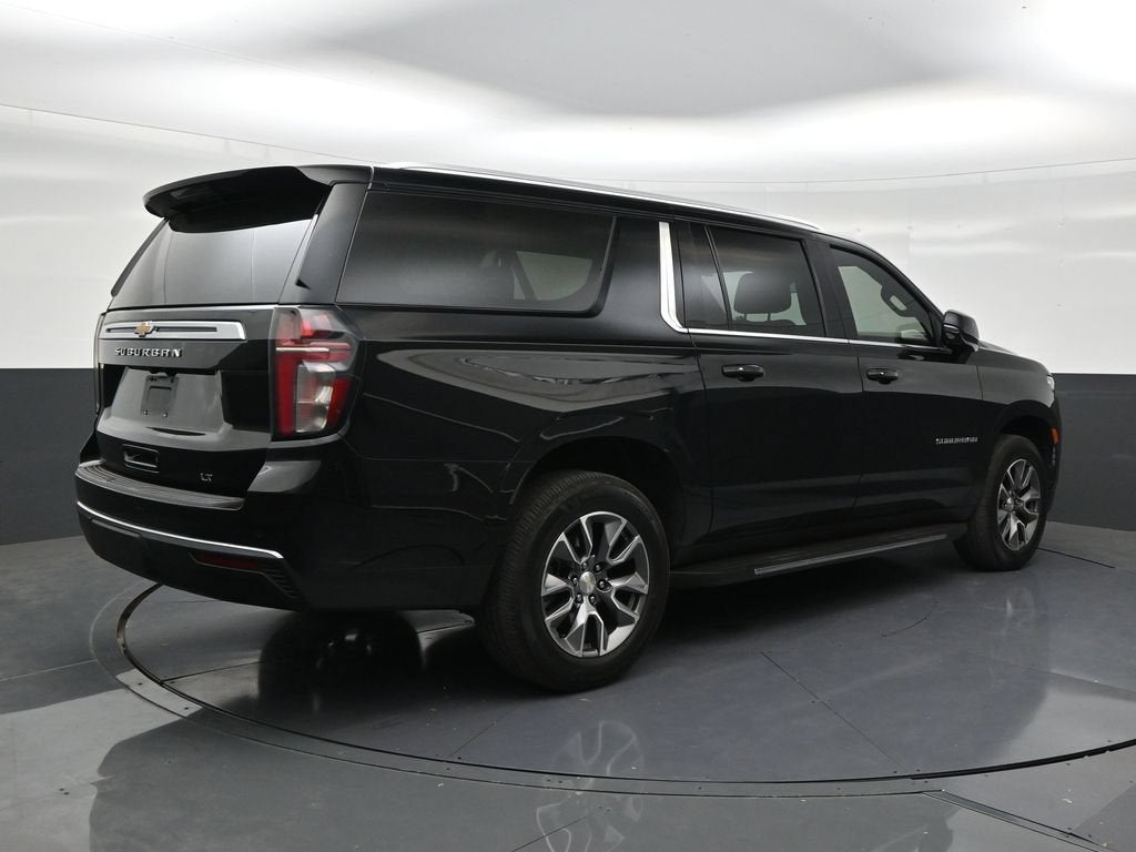 2024 Chevrolet Suburban LT