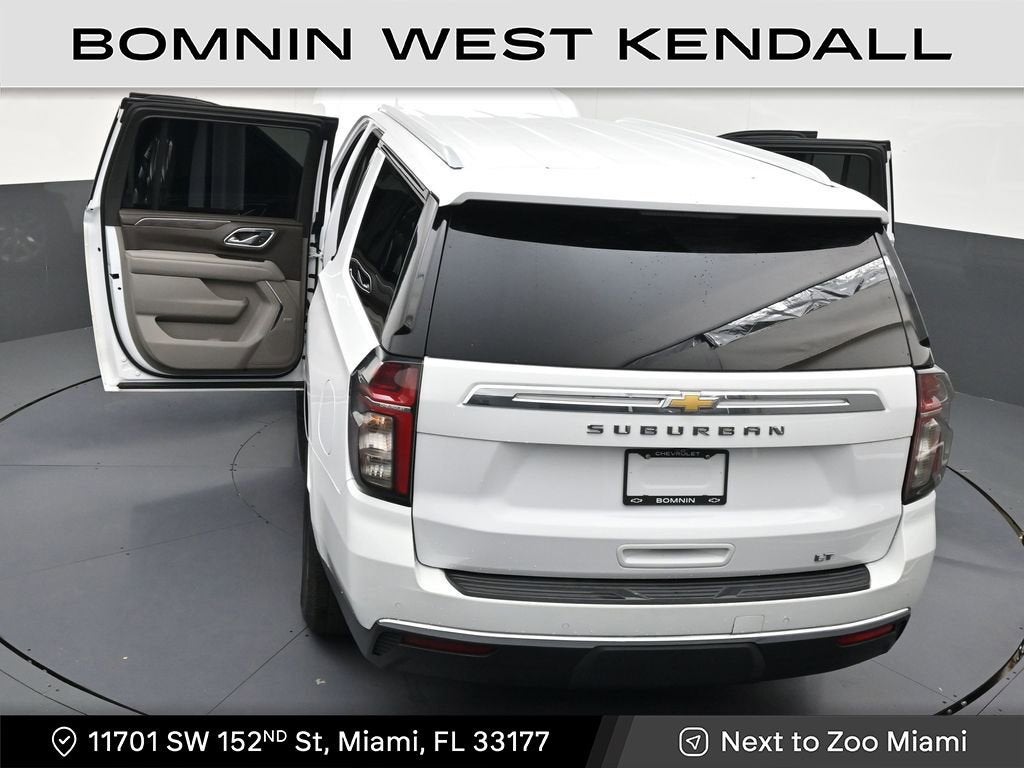 2022 Chevrolet Suburban LT